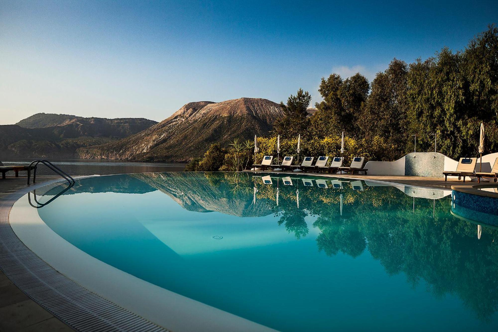 Vulcano Blu Residence Lipari  Bagian luar foto