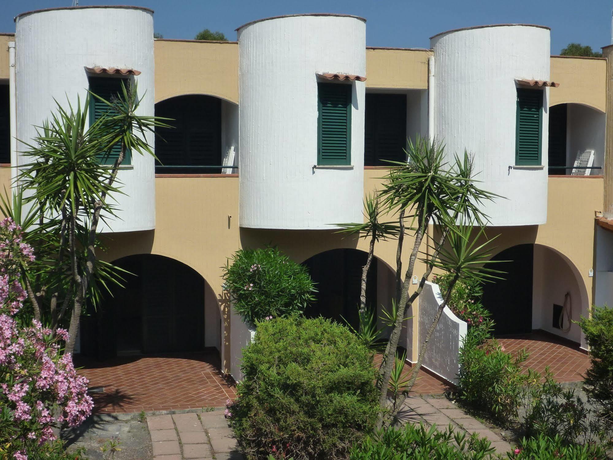Vulcano Blu Residence Lipari  Bagian luar foto