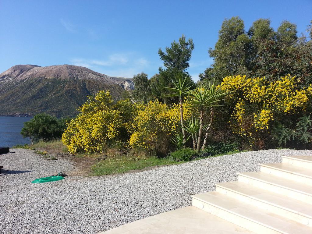 Vulcano Blu Residence Lipari  Bagian luar foto